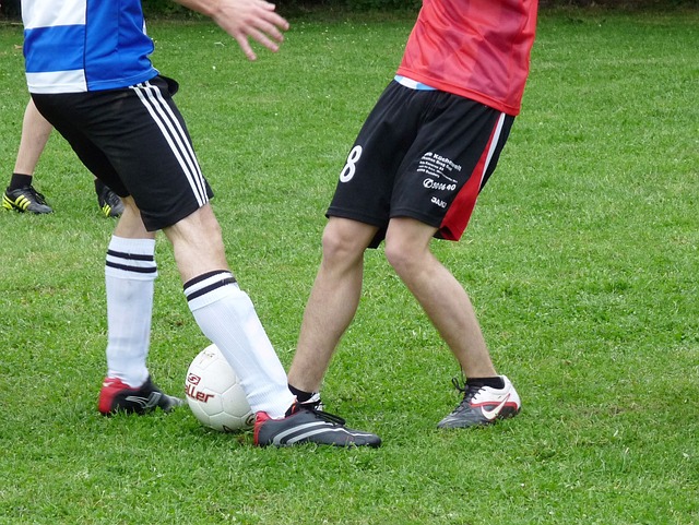 斯洛特：基耶萨生病了，加克波踢利兹联伤了将缺席几周